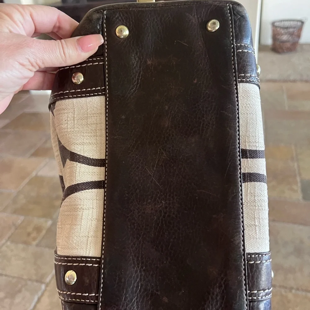 Coach Brown and Cream Shoulder Bag - Picture 5 of 7